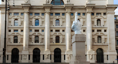 Piazza Affari recupera: Leonardo e Unipol spingono Milano